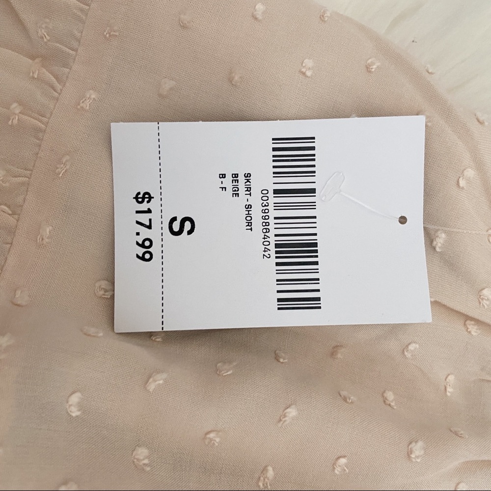 Beige mini skirt - Picture 3 of 4